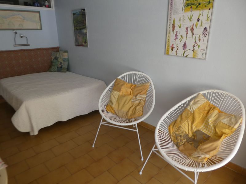 photo 2 Owner direct vacation rental Bormes Les Mimosas studio Provence-Alpes-Cte d'Azur Var