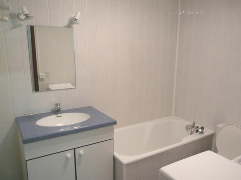 photo 1 Owner direct vacation rental Cauterets appartement Midi-Pyrnes Hautes-Pyrnes bathroom