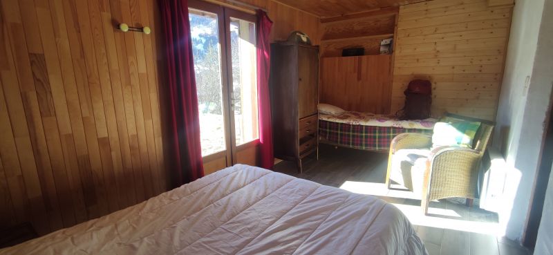 photo 9 Owner direct vacation rental Serre Chevalier chalet Provence-Alpes-Cte d'Azur Hautes-Alpes bedroom 2