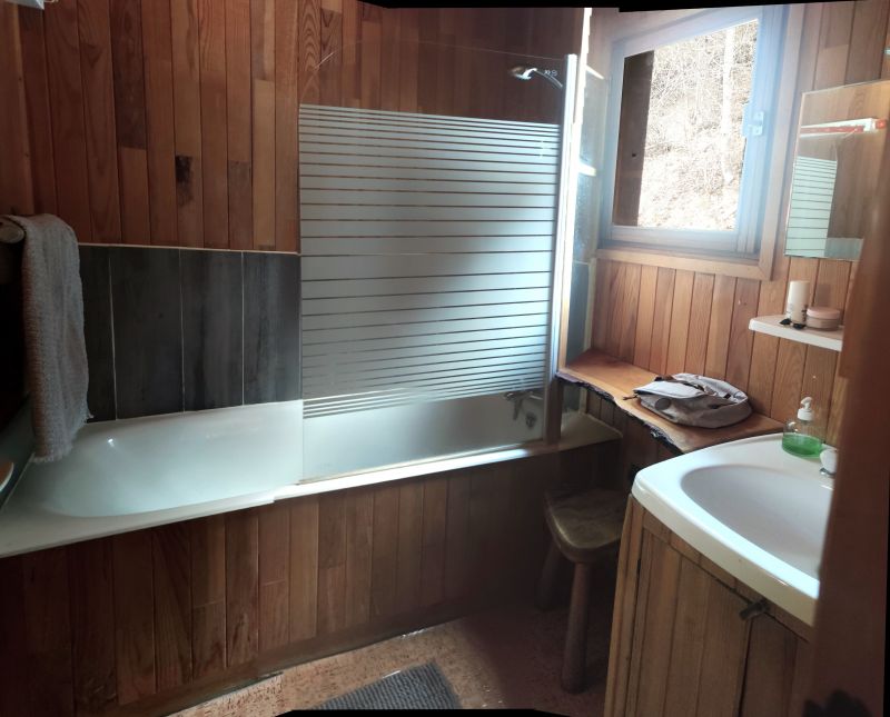 photo 15 Owner direct vacation rental Serre Chevalier chalet Provence-Alpes-Cte d'Azur Hautes-Alpes bathroom 2