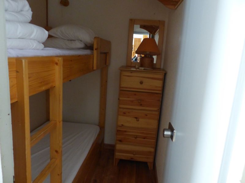 photo 10 Owner direct vacation rental Les Menuires appartement Rhone-Alps Savoie bedroom 2