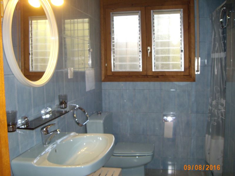 photo 18 Owner direct vacation rental L'Ametlla de Mar villa Catalonia Tarragona (province of) Half bath 2