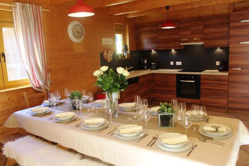 photo 4 Owner direct vacation rental Chtel chalet Rhone-Alps Haute-Savoie Open-plan kitchen