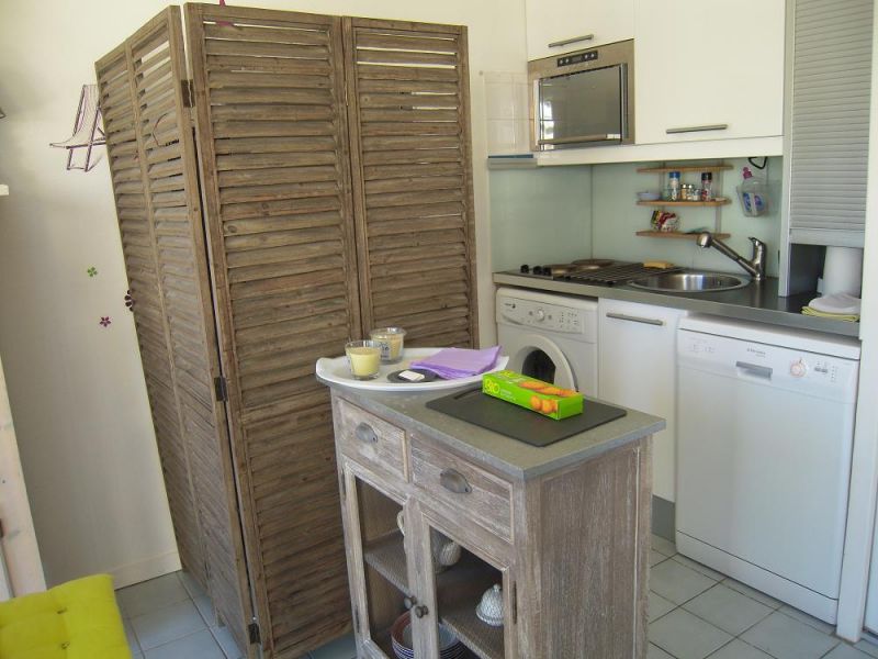 photo 9 Owner direct vacation rental La Baule studio Pays de la Loire Loire-Atlantique Summer kitchen