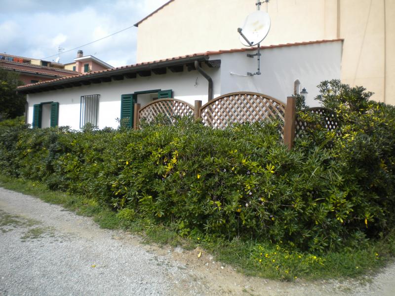 photo 1 Owner direct vacation rental Portoferraio appartement Tuscany Elba Island View of the property from outside