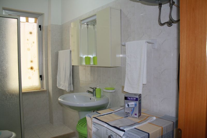 photo 16 Owner direct vacation rental Balestrate appartement Sicily Palermo Province bathroom