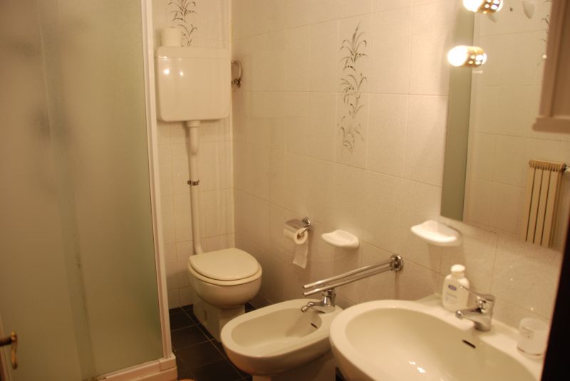 photo 10 Owner direct vacation rental Savona appartement Liguria Savona Province bathroom