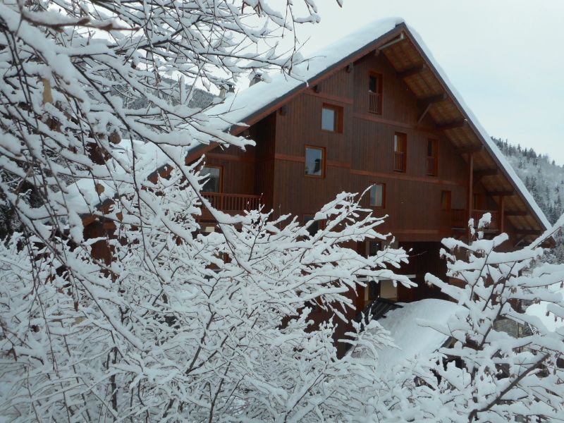 photo 1 Owner direct vacation rental Oz en Oisans appartement Rhone-Alps Isre View of the property from outside