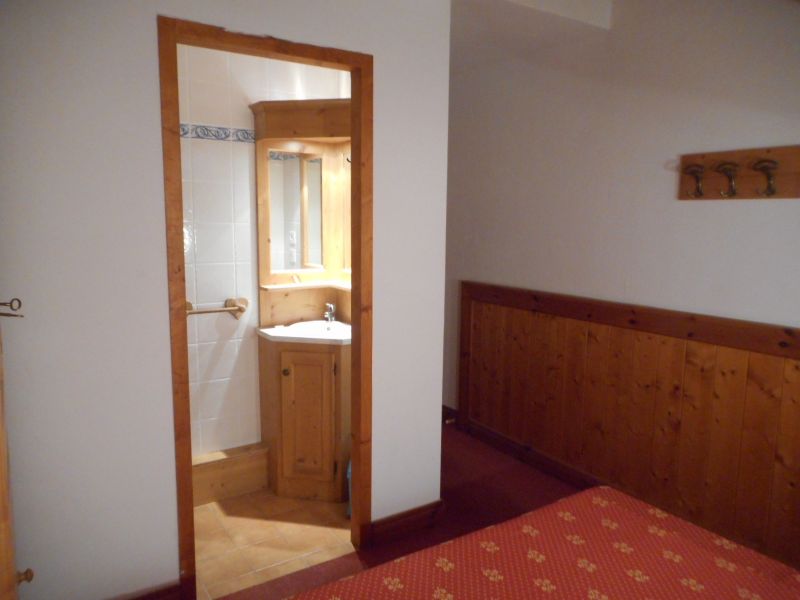 photo 19 Owner direct vacation rental Oz en Oisans appartement Rhone-Alps Isre Half bath