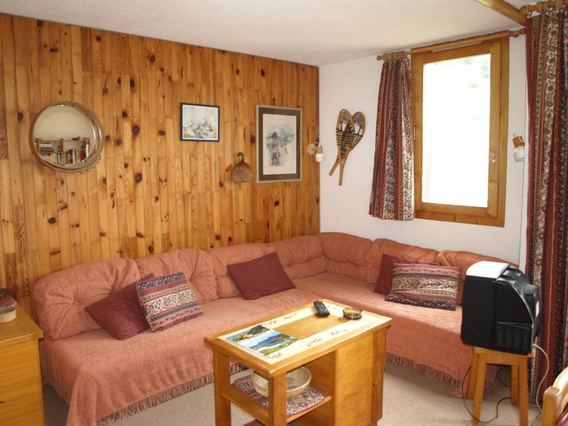 photo 0 Owner direct vacation rental Montchavin les Coches appartement Rhone-Alps Savoie Living room
