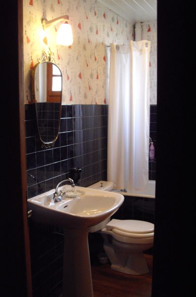 photo 16 Owner direct vacation rental Bernex maison Rhone-Alps Haute-Savoie bathroom