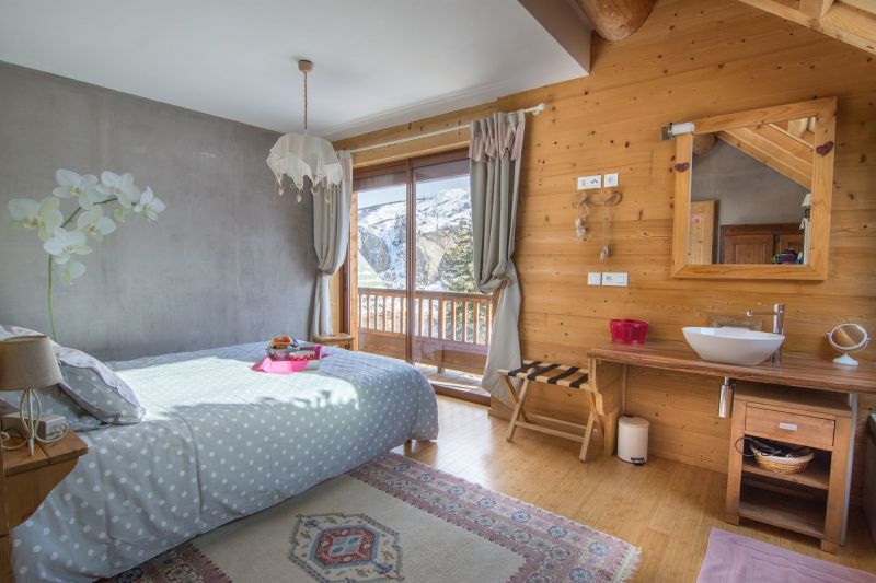 photo 4 Owner direct vacation rental Valloire chalet Rhone-Alps Savoie bedroom 2