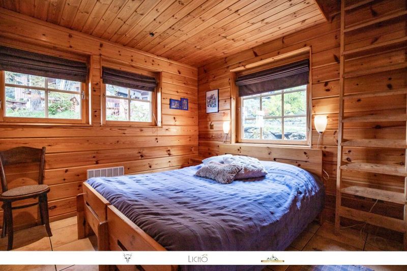 photo 16 Owner direct vacation rental Valfrjus chalet Rhone-Alps Savoie bedroom 1