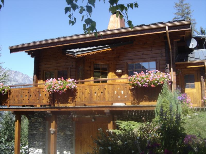 photo 7 Owner direct vacation rental Valfrjus chalet Rhone-Alps Savoie View of the property from outside