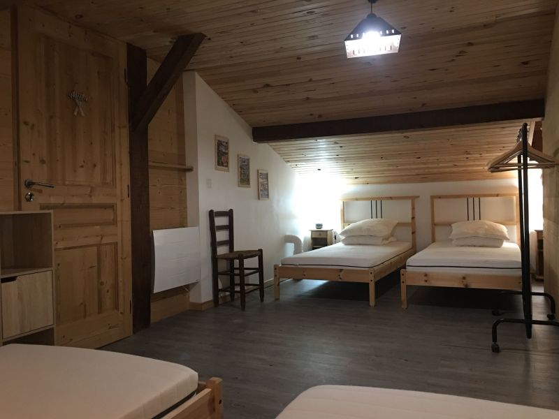 photo 9 Owner direct vacation rental Praz de Lys Sommand appartement Rhone-Alps Haute-Savoie bedroom 4