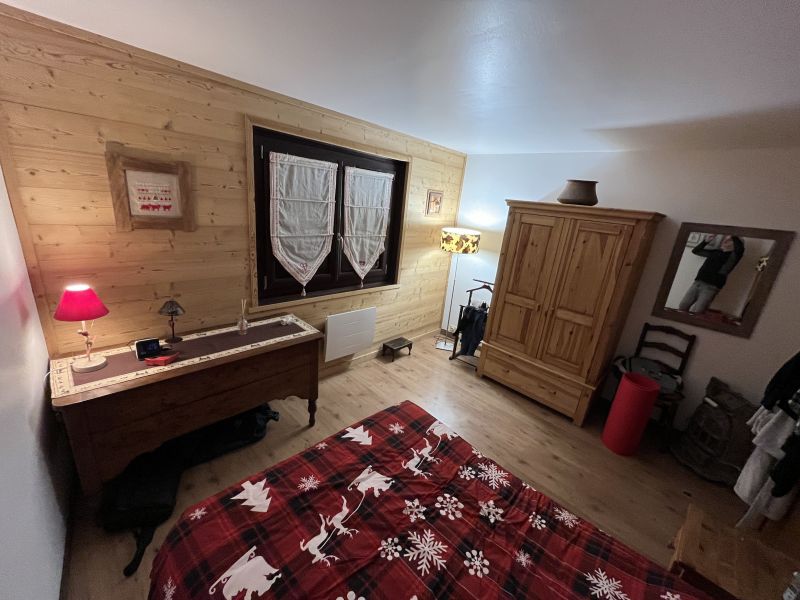 photo 6 Owner direct vacation rental Praz de Lys Sommand appartement Rhone-Alps Haute-Savoie bedroom 1