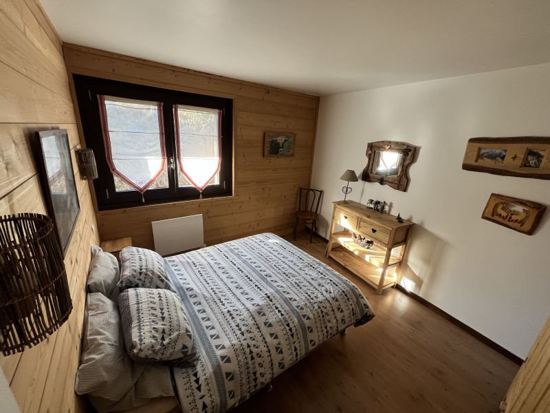 photo 7 Owner direct vacation rental Praz de Lys Sommand appartement Rhone-Alps Haute-Savoie bedroom 2