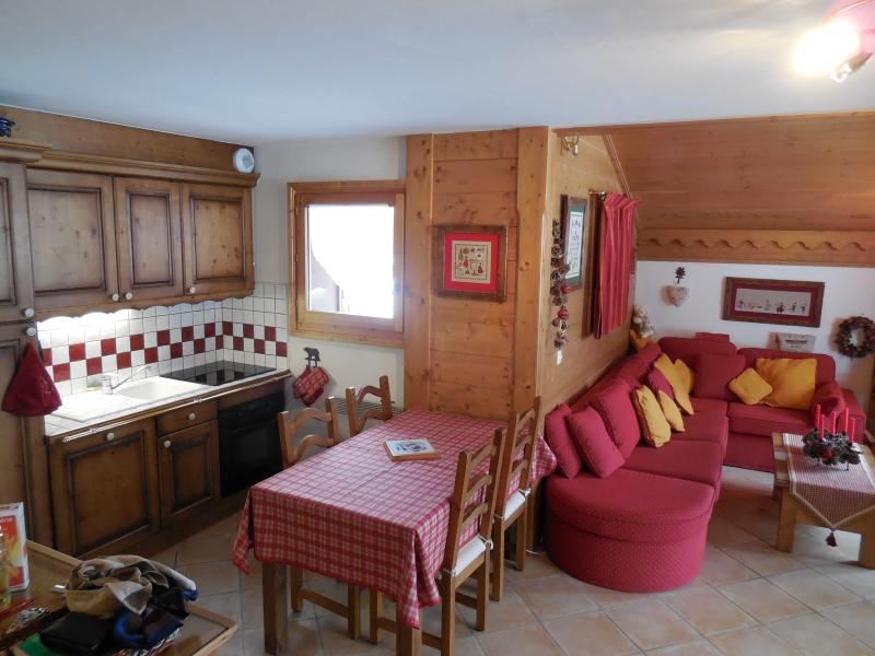 photo 2 Owner direct vacation rental Les Carroz d'Araches appartement Rhone-Alps Haute-Savoie Open-plan kitchen