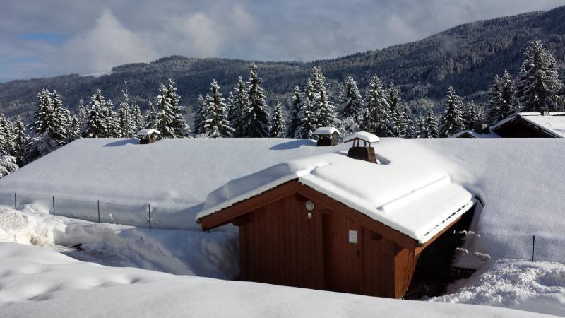 photo 9 Owner direct vacation rental Les Carroz d'Araches appartement Rhone-Alps Haute-Savoie View of the property from outside