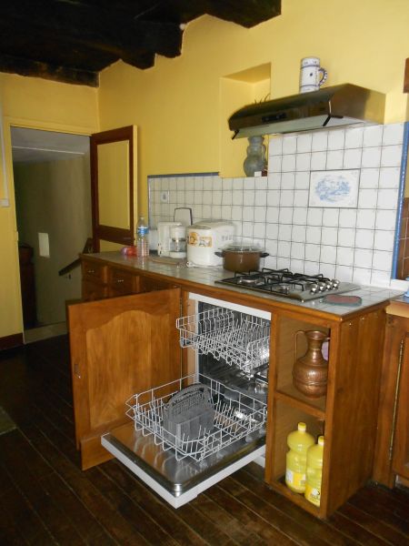 photo 17 Owner direct vacation rental Saint-Cirq-Lapopie maison Midi-Pyrnes Lot Separate kitchen