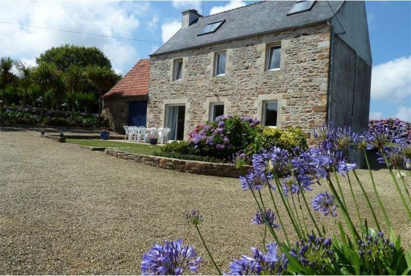 photo 24 Owner direct vacation rental Locquirec maison Brittany Finistre View of the property from outside