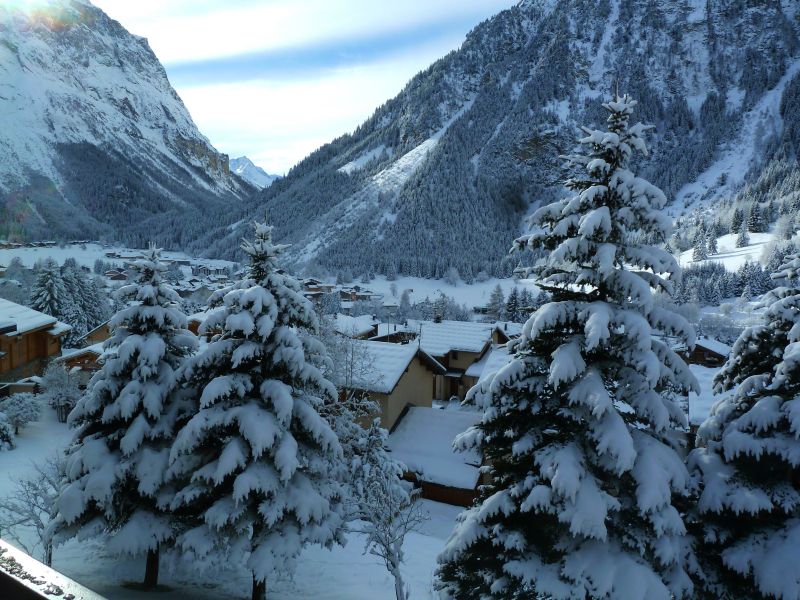 photo 0 Owner direct vacation rental Pralognan la Vanoise appartement Rhone-Alps Savoie View from the balcony