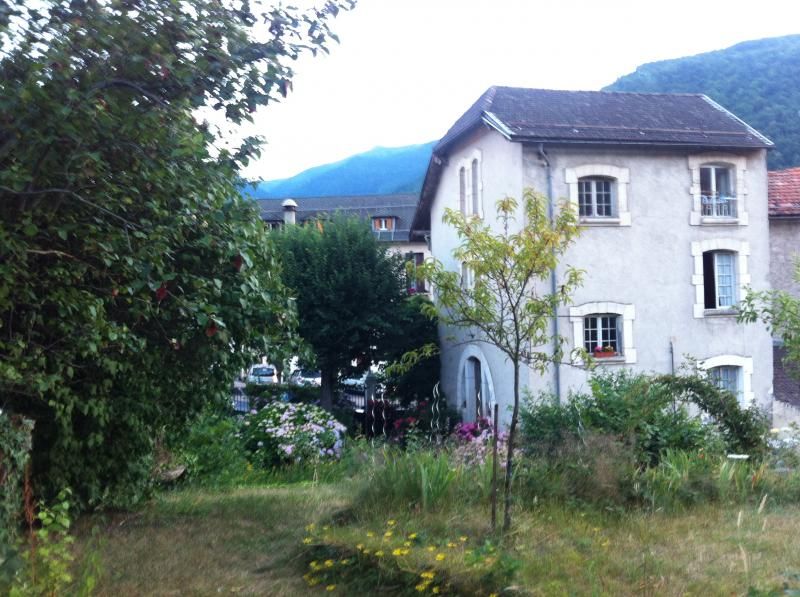 photo 0 Owner direct vacation rental Ax Les Thermes appartement Midi-Pyrnes Arige View of the property from outside