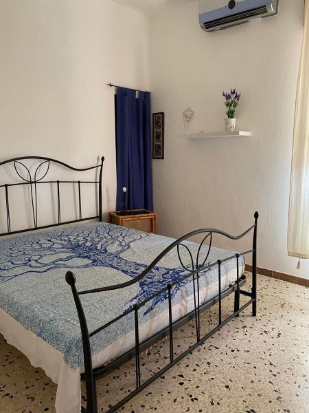 photo 3 Owner direct vacation rental Custonaci maison Sicily Trapani Province bedroom 1