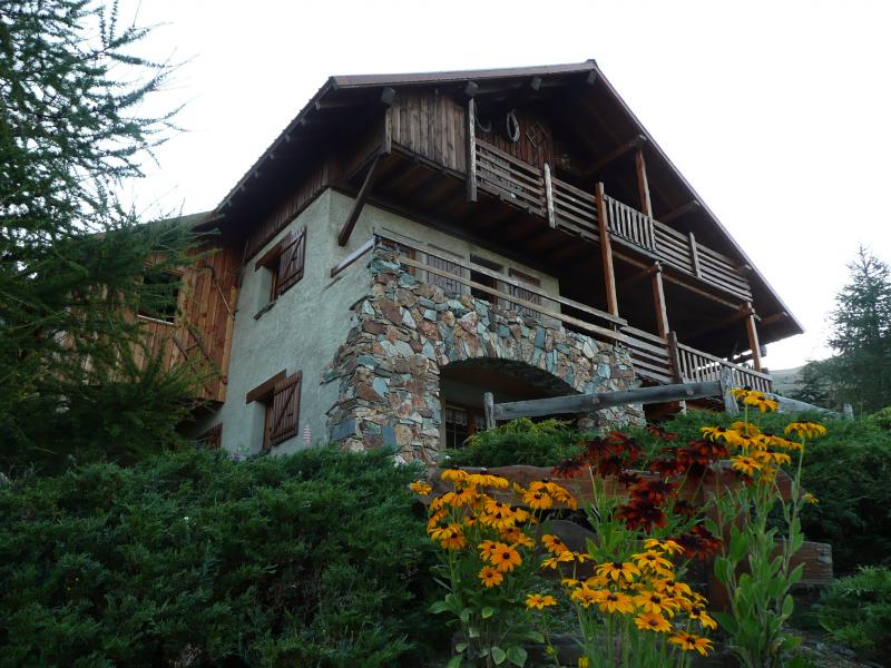 photo 0 Owner direct vacation rental Alpe d'Huez chalet Rhone-Alps Isre View of the property from outside