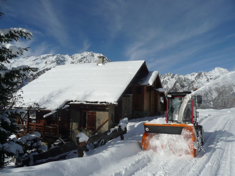 photo 28 Owner direct vacation rental Alpe d'Huez chalet Rhone-Alps Isre View of the property from outside