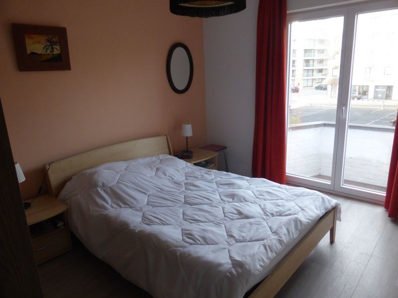 photo 2 Owner direct vacation rental De Panne appartement West-Flanders  bedroom 1