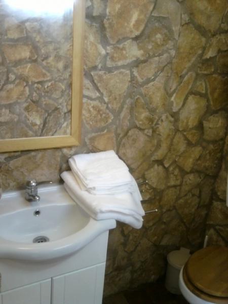 photo 7 Owner direct vacation rental Loul maison Algarve  bathroom