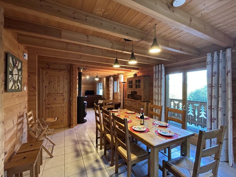 photo 2 Owner direct vacation rental Samons chalet Rhone-Alps Haute-Savoie Dining room