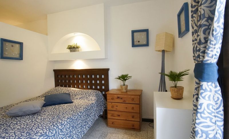 photo 1 Owner direct vacation rental Hyres studio Provence-Alpes-Cte d'Azur Var bedroom