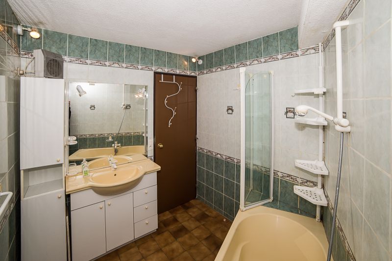 photo 7 Owner direct vacation rental Orcires Merlette appartement Provence-Alpes-Cte d'Azur Hautes-Alpes bathroom
