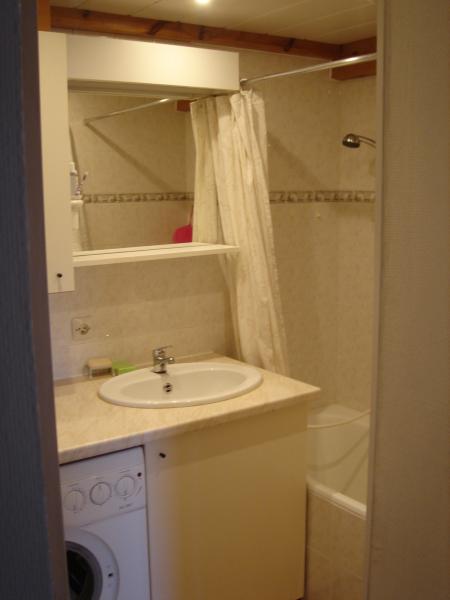 photo 15 Owner direct vacation rental Serre Chevalier appartement Provence-Alpes-Cte d'Azur Hautes-Alpes bathroom