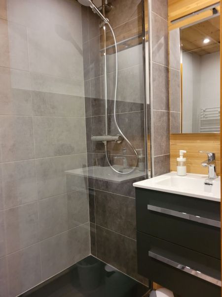 photo 6 Owner direct vacation rental Valmorel appartement Rhone-Alps Savoie bathroom