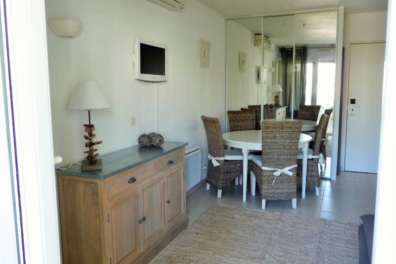 photo 3 Owner direct vacation rental Juan les Pins appartement Provence-Alpes-Cte d'Azur Alpes-Maritimes Living room