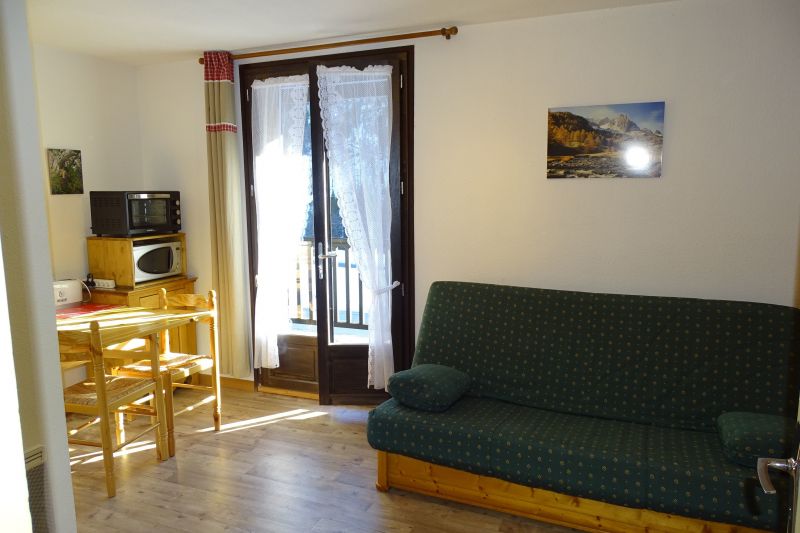 photo 1 Owner direct vacation rental Nvache studio Provence-Alpes-Cte d'Azur Hautes-Alpes Living room