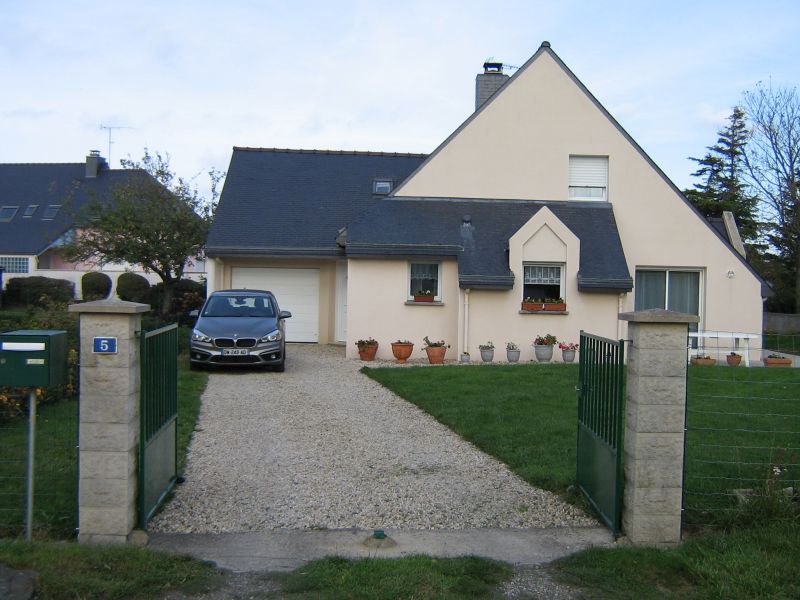 photo 21 Owner direct vacation rental Saint Quay Portrieux maison Brittany Ctes d'Armor View of the property from outside