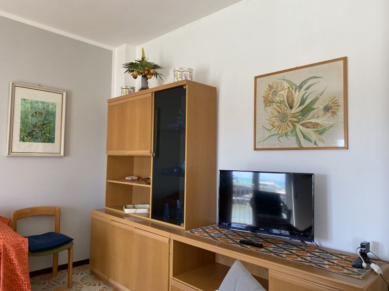 photo 6 Owner direct vacation rental Castiglione della Pescaia appartement Tuscany Grosseto Province Lounge