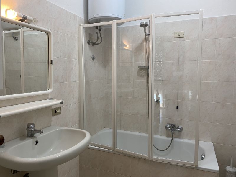 photo 17 Owner direct vacation rental Castiglione della Pescaia appartement Tuscany Grosseto Province bathroom 2