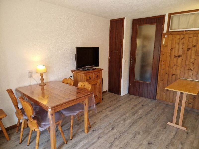 photo 5 Owner direct vacation rental Les Carroz d'Araches appartement Rhone-Alps Haute-Savoie Dining room