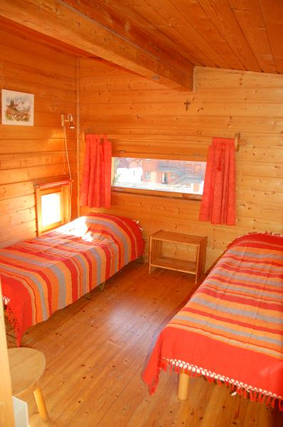 photo 9 Owner direct vacation rental Les 2 Alpes chalet Rhone-Alps Isre bedroom 2