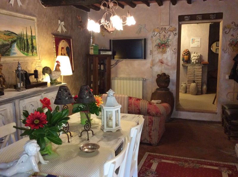 photo 23 Owner direct vacation rental Lucca villa Tuscany Lucca Province Hall