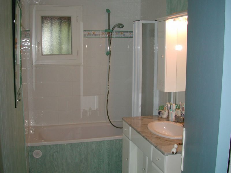 photo 9 Owner direct vacation rental Arcachon maison Aquitaine Gironde bathroom