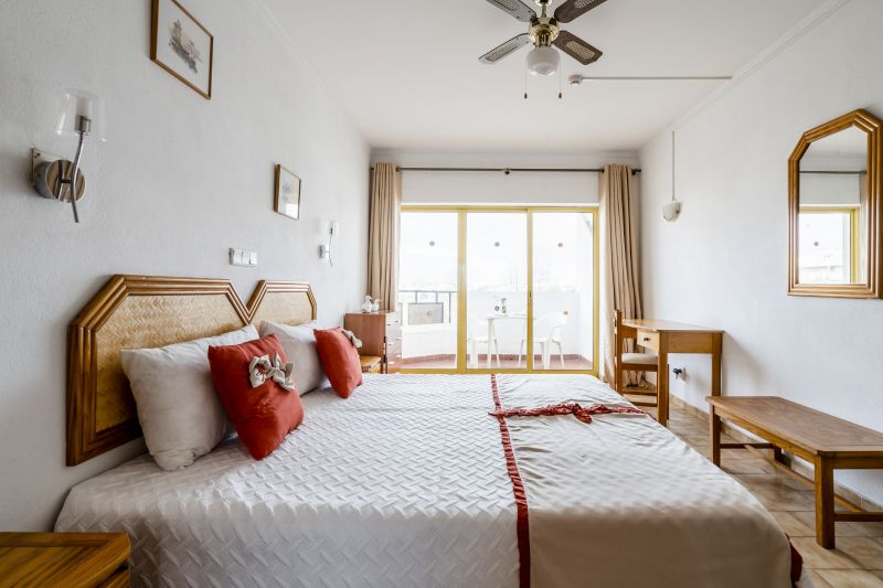 photo 4 Owner direct vacation rental Portimo appartement Algarve  bedroom 1