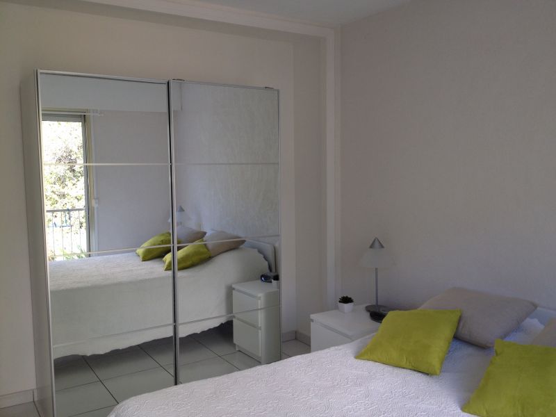 photo 9 Owner direct vacation rental Cannes appartement Provence-Alpes-Cte d'Azur Alpes-Maritimes bedroom