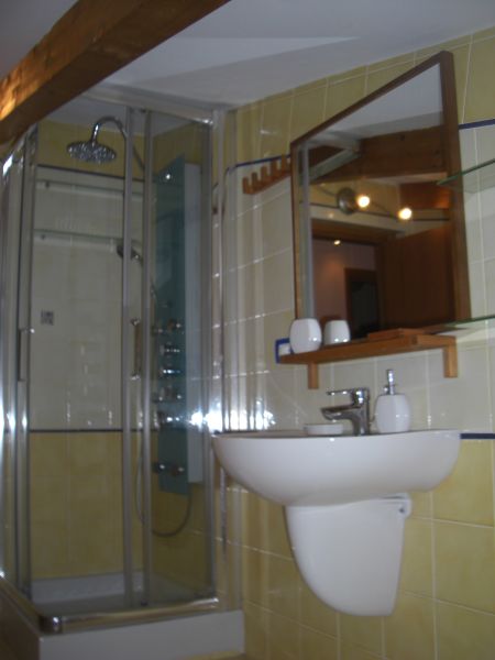 photo 13 Owner direct vacation rental Pisciotta appartement Campania Salerne Province bathroom