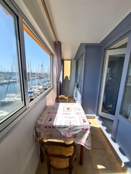 photo 6 Owner direct vacation rental Port Leucate appartement Languedoc-Roussillon Aude Covered balcony